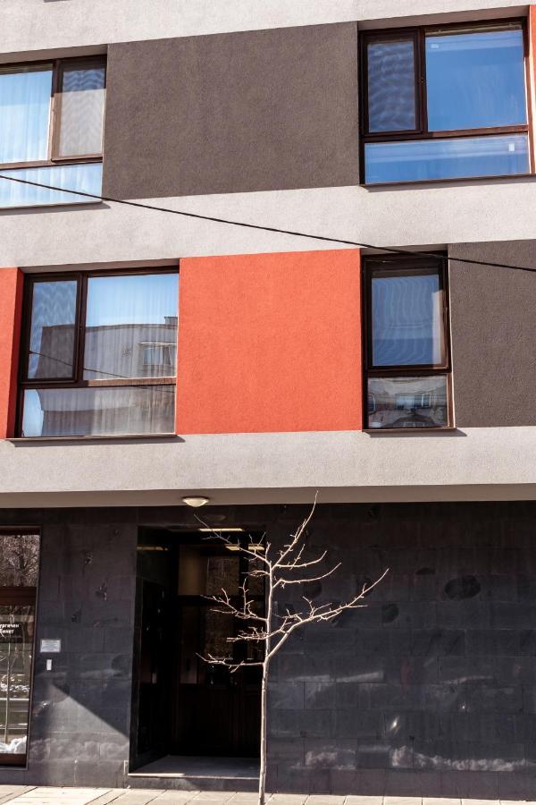 Bright 1Bdr Apartment With A Balcony Sofia Esterno foto