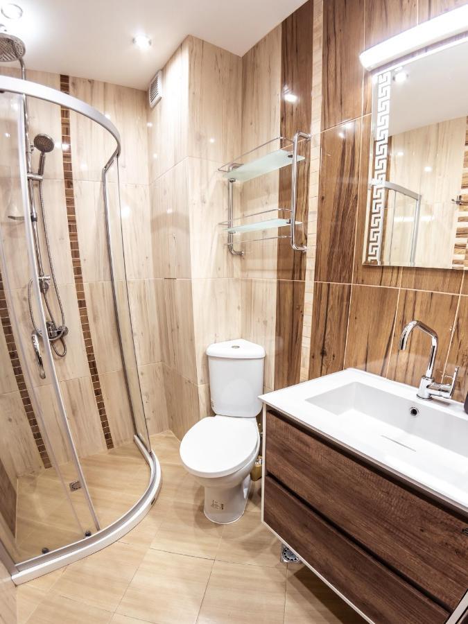 Bright 1Bdr Apartment With A Balcony Sofia Esterno foto