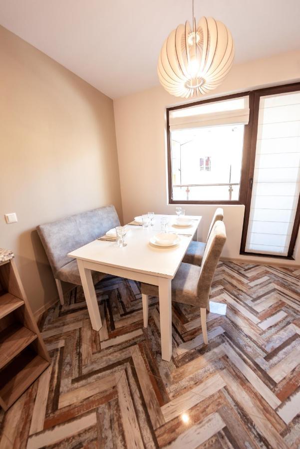 Bright 1Bdr Apartment With A Balcony Sofia Esterno foto